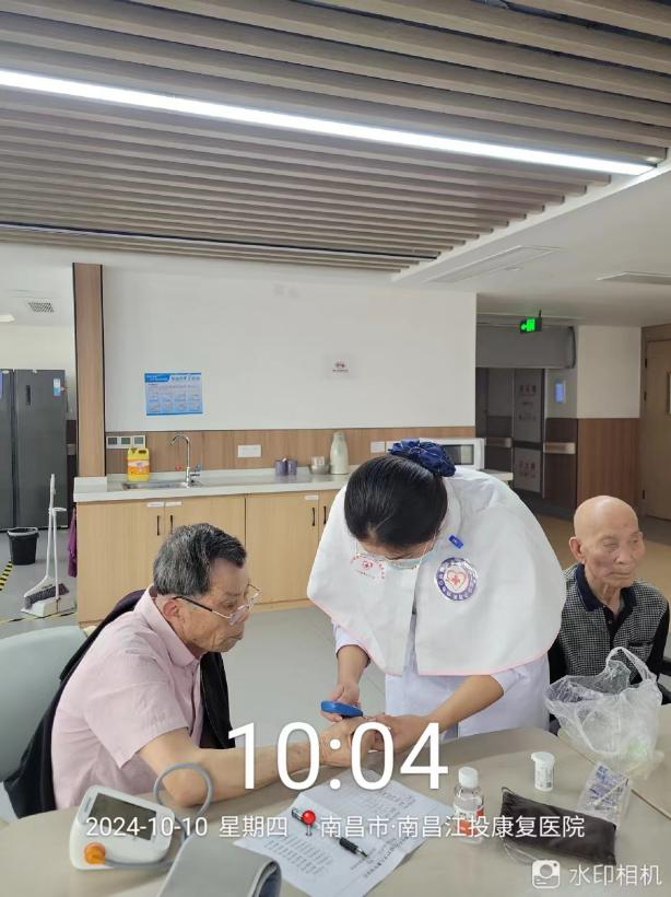 10.10 南昌經(jīng)開區(qū)人民醫(yī)院在青山湖區(qū)江投養(yǎng)老院.png
